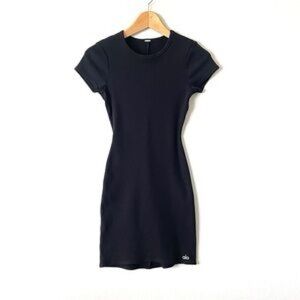 Alo Goddess Ribbed Short Sleeve Dress Size:Small